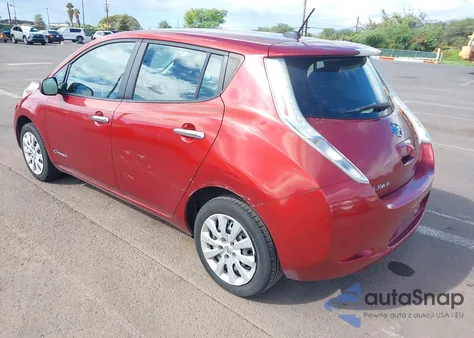 2015 Nissan Leaf S z USA, uszkodzony, nr VIN 1N4AZ0CP2FC314832